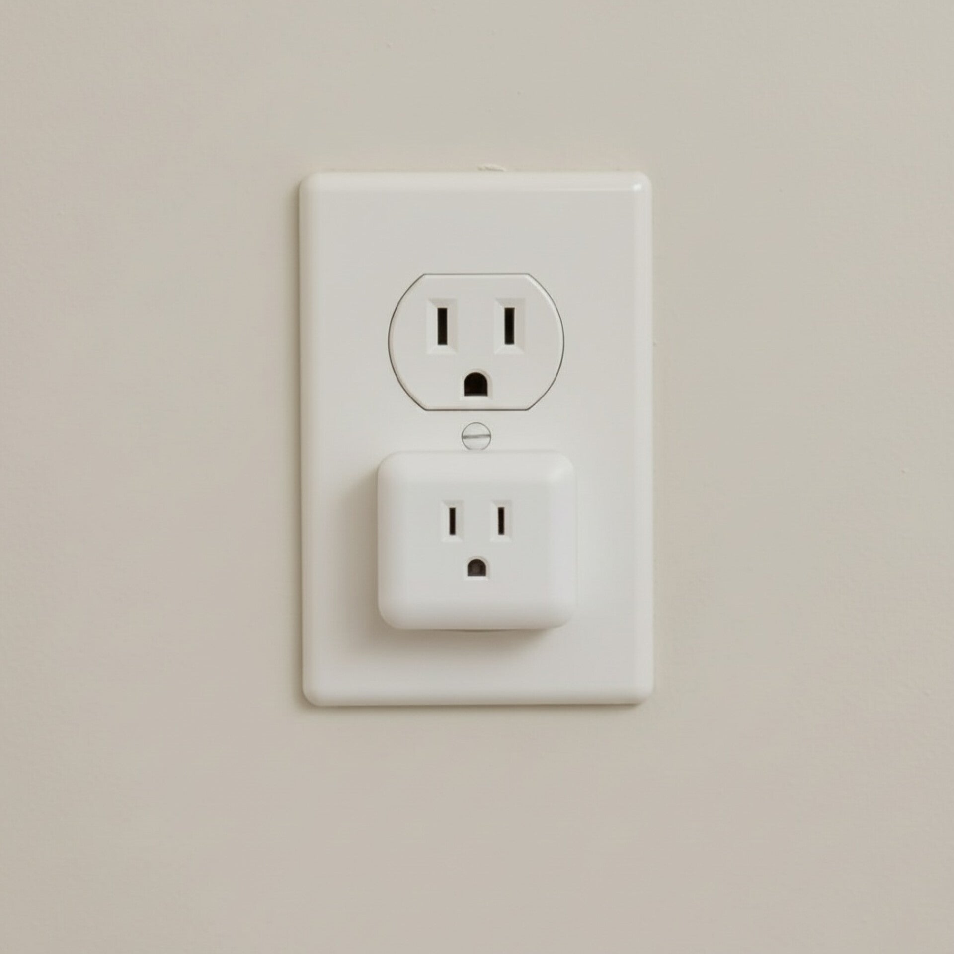⚡ EshMark Smart Plug – The Future of Smart Living